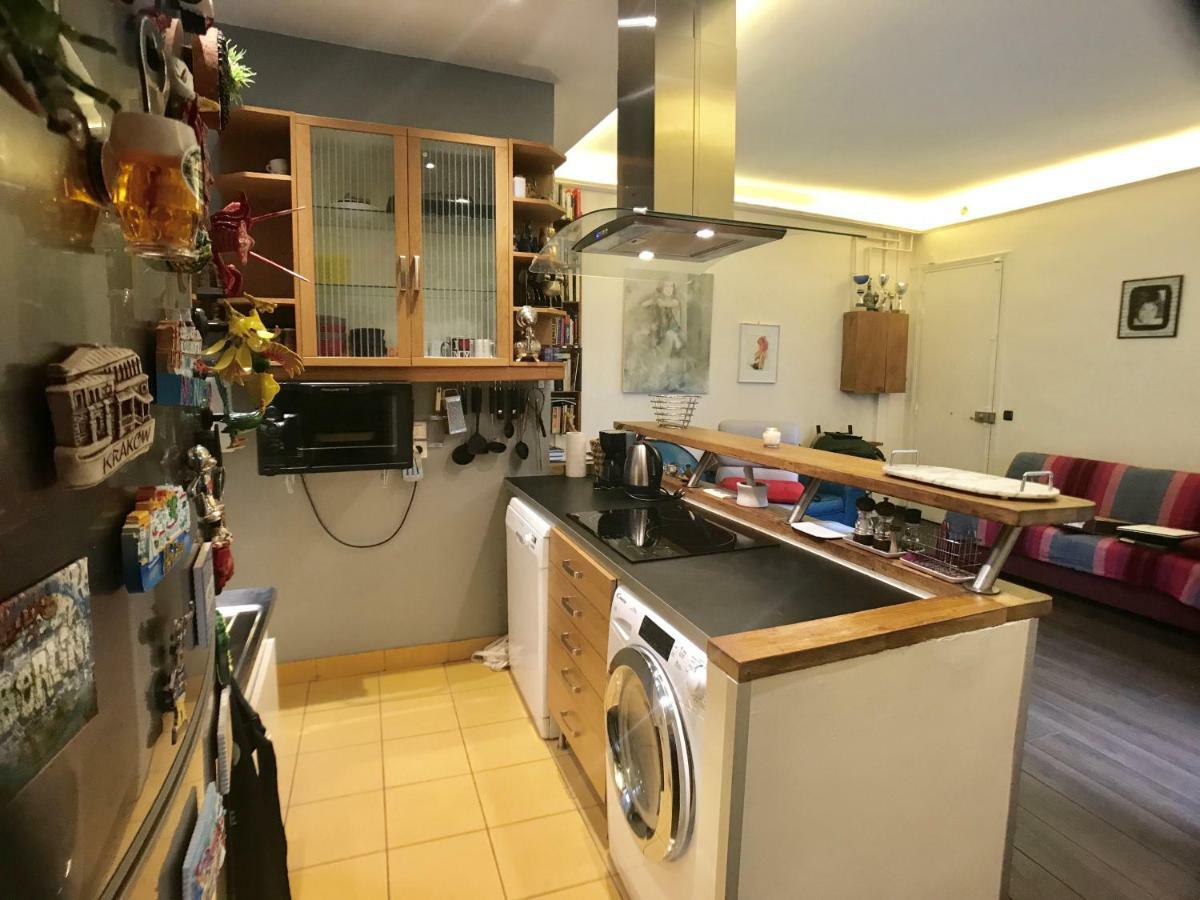 Cosy Rare 2 Bedroom Apartment Around A Private Garden Нейї-сюр-Сен Екстер'єр фото