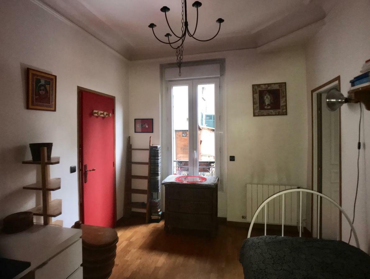 Cosy Rare 2 Bedroom Apartment Around A Private Garden Нейї-сюр-Сен Екстер'єр фото